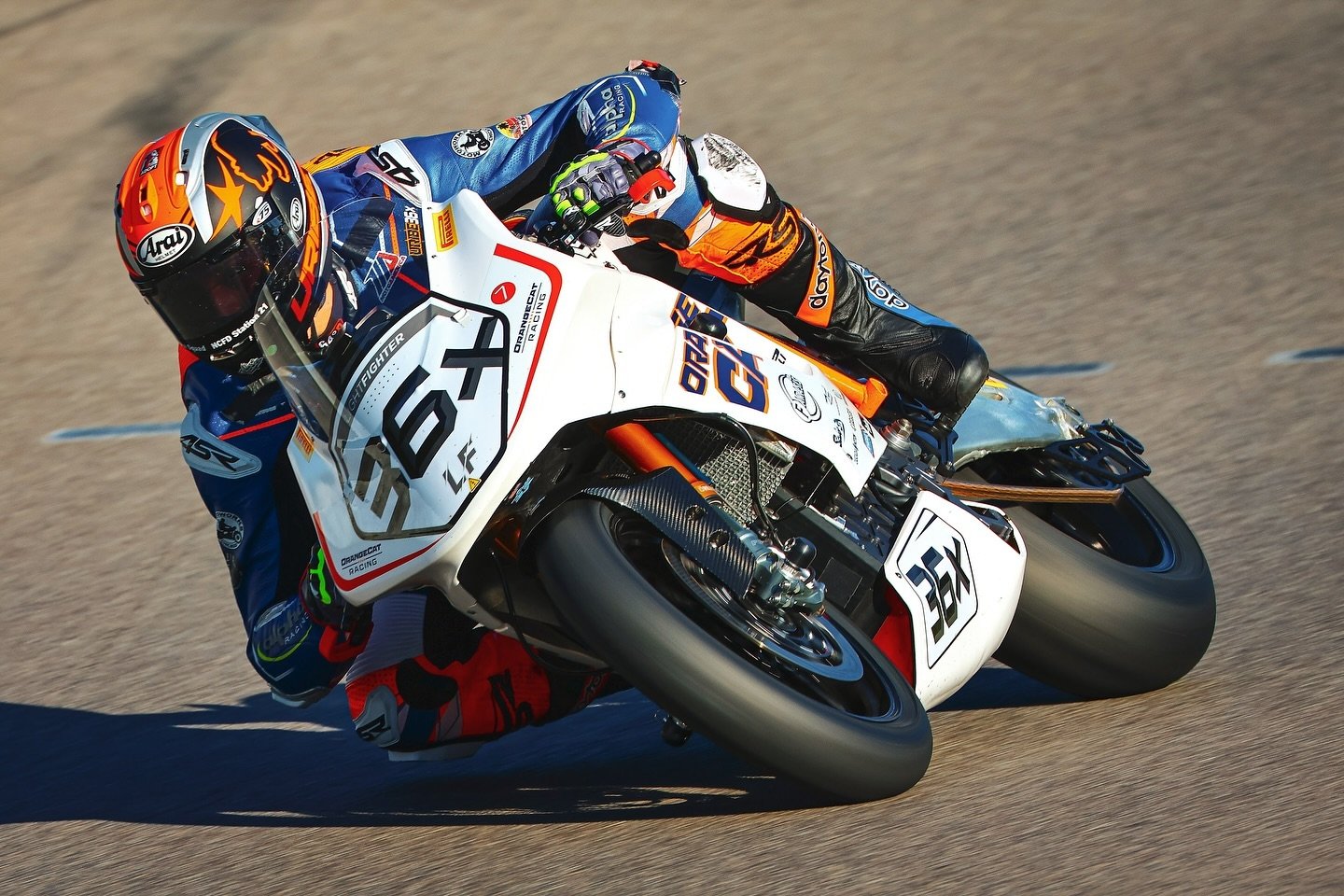 Lightfighter on track.