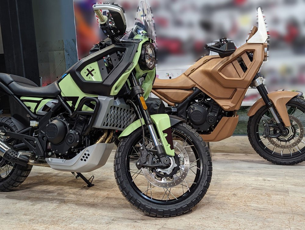 The Brixton Storr 500 concept beside its clay model — VR development, clay validation